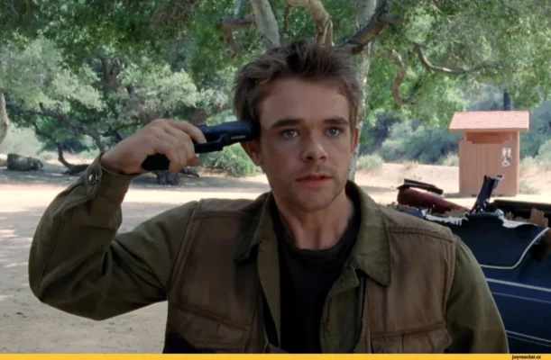 Звезды «Терминатора» и «Звёздного пути» сыграют в драме All Day Happy Dance