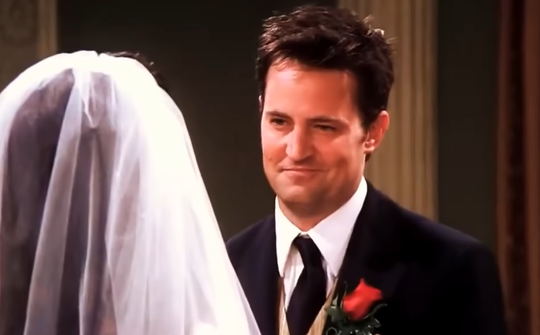 Секреты съемок легендарного ситкома "Друзья": 26 удивительных фактов о создании культового сериала