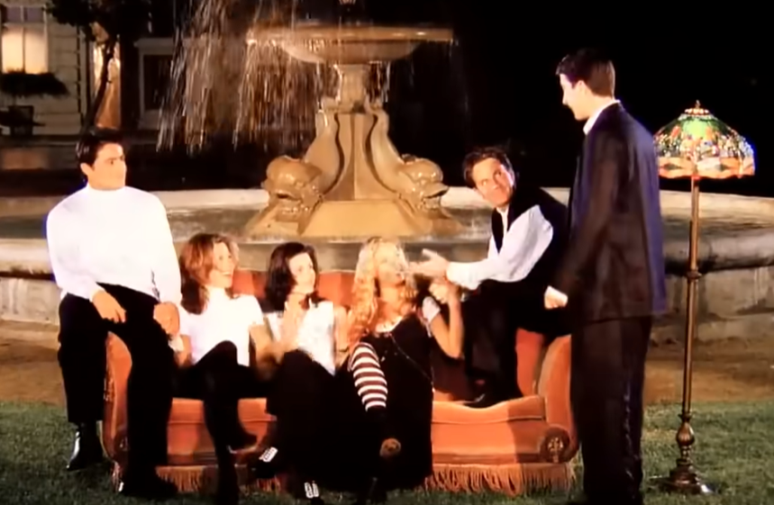 Секреты съемок легендарного ситкома "Друзья": 26 удивительных фактов о создании культового сериала