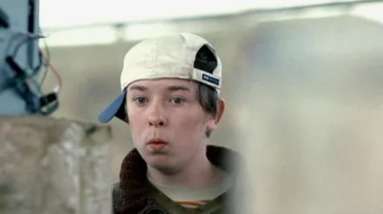 Яркие второстепенные персонажи фильма "Бумер": 10 актеров, создавших незабываемые образы