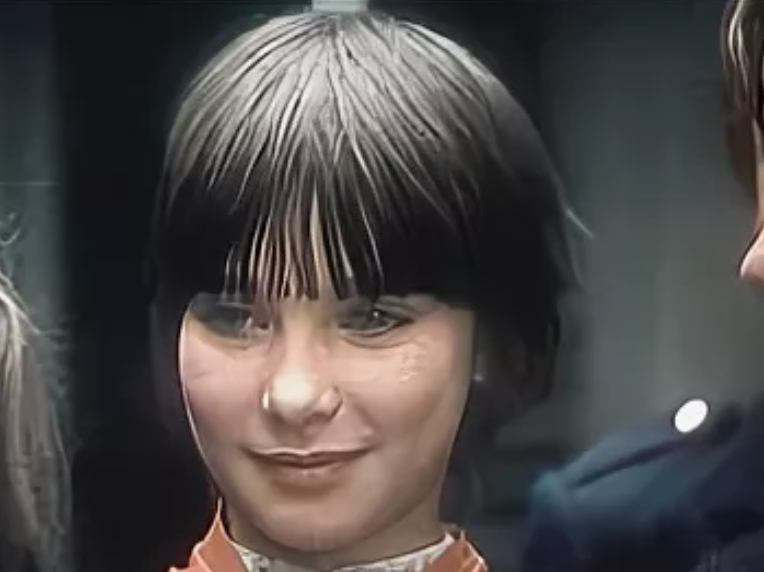 Судьбы юных звезд "Гостьи из будущего": что стало с актерами легендарного фильма и исполнились ли пророчества Алисы