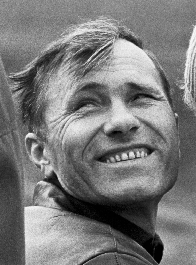 Василий Макарович Шукшин: полная биография актера, режиссера и писателя