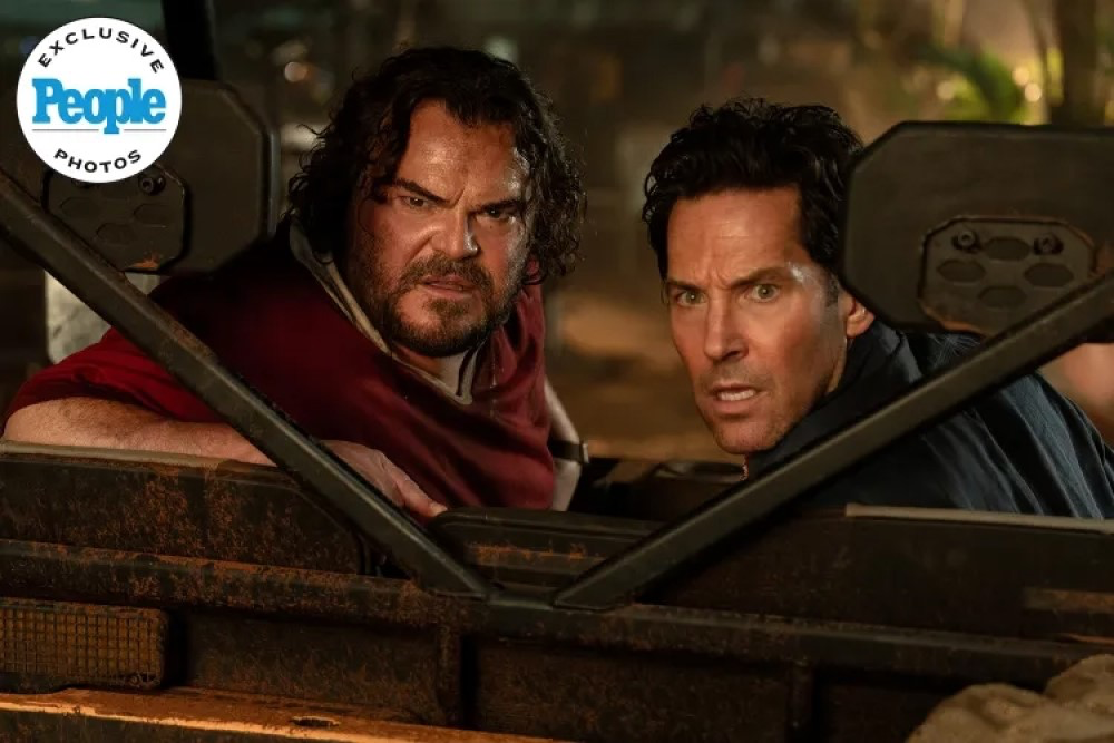 На первых кадрах из новой «Анаконды» засветились Джек Блэк и Пол Радд